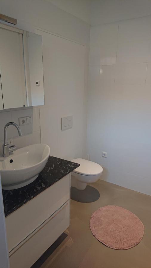 Het Arrangement Apartment Wemeldinge Bagian luar foto